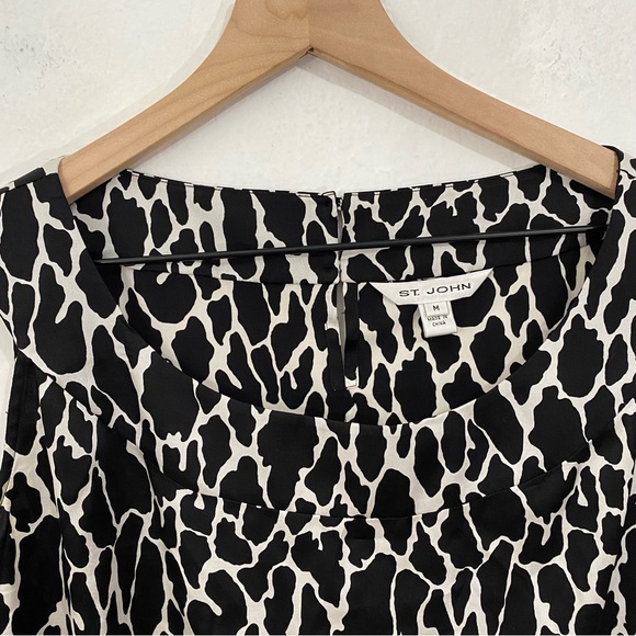 St. John Women’s M Black White Silk Sleeveless Tank Top Lightweight Casual - Picture 4 of 8